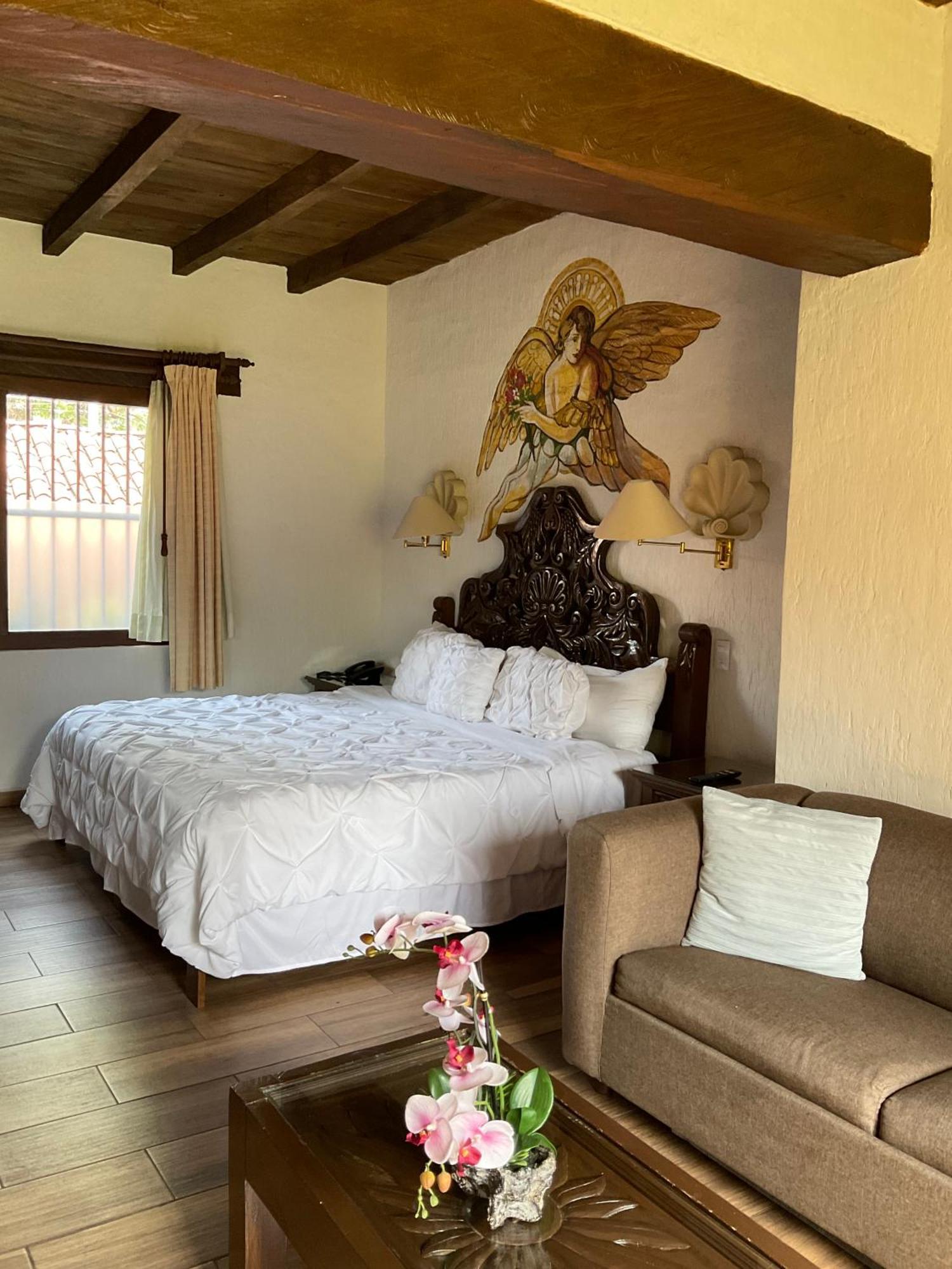 Villa San Jose Hotel & Suites Morelia Bagian luar foto