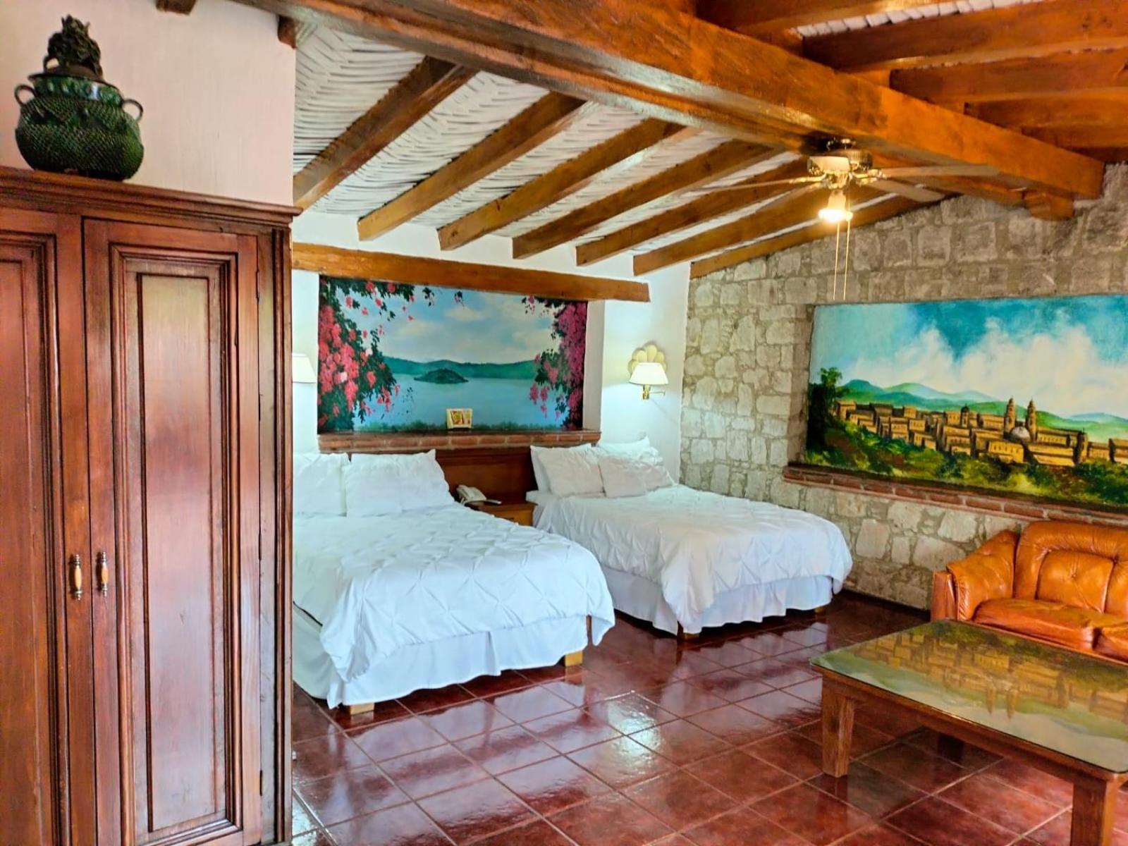 Villa San Jose Hotel & Suites Morelia Bagian luar foto