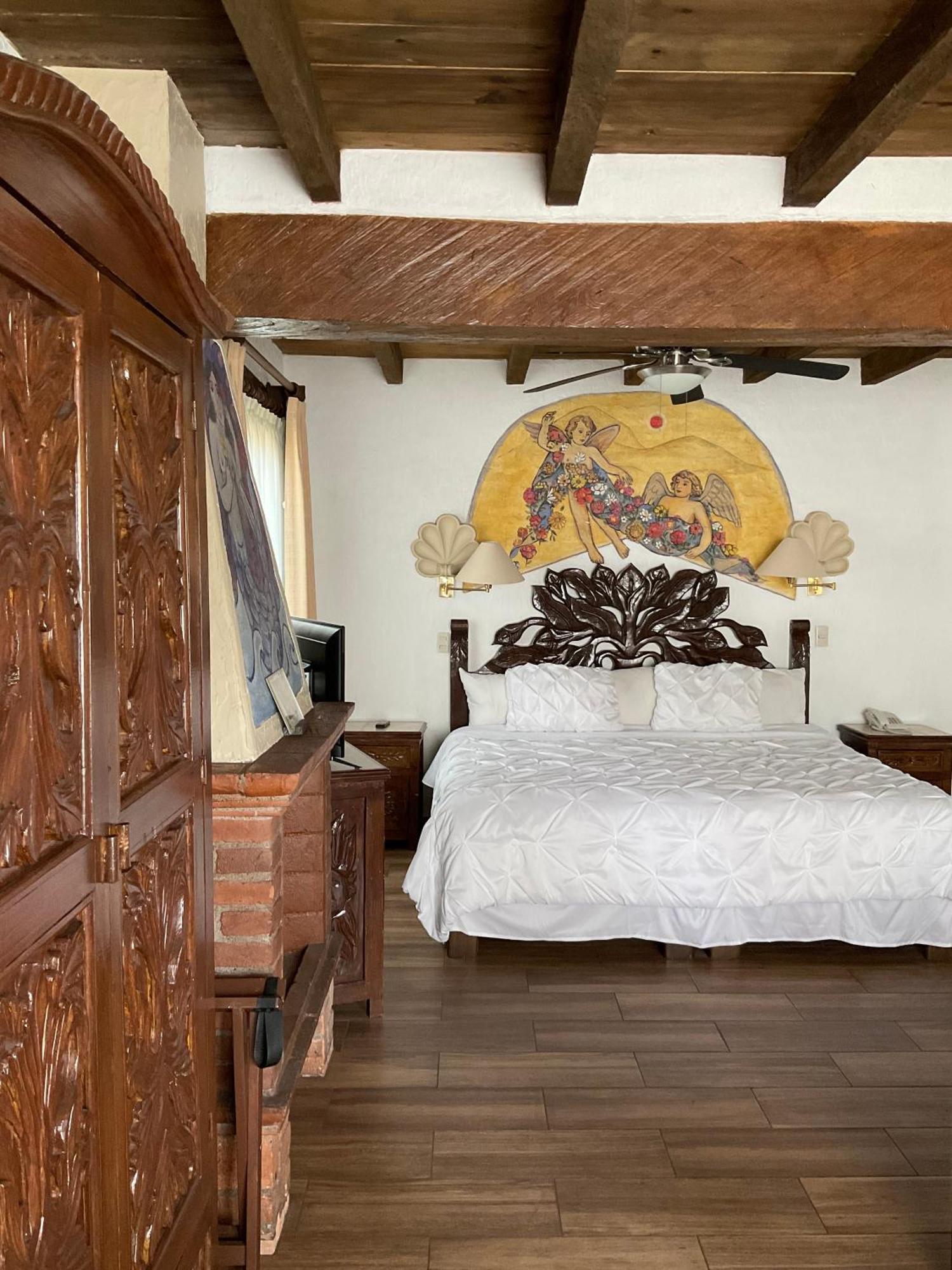 Villa San Jose Hotel & Suites Morelia Bagian luar foto