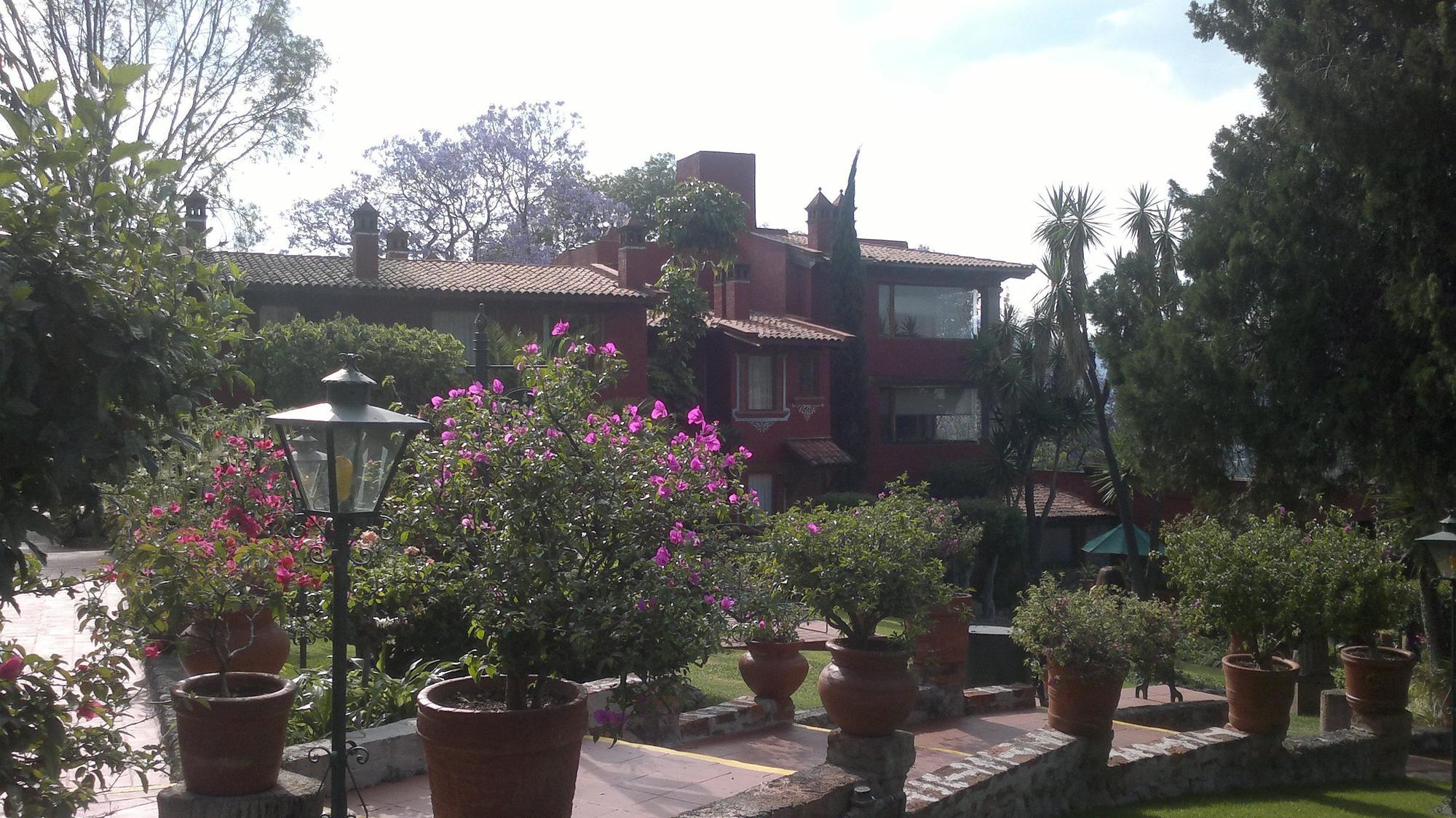 Villa San Jose Hotel & Suites Morelia Bagian luar foto
